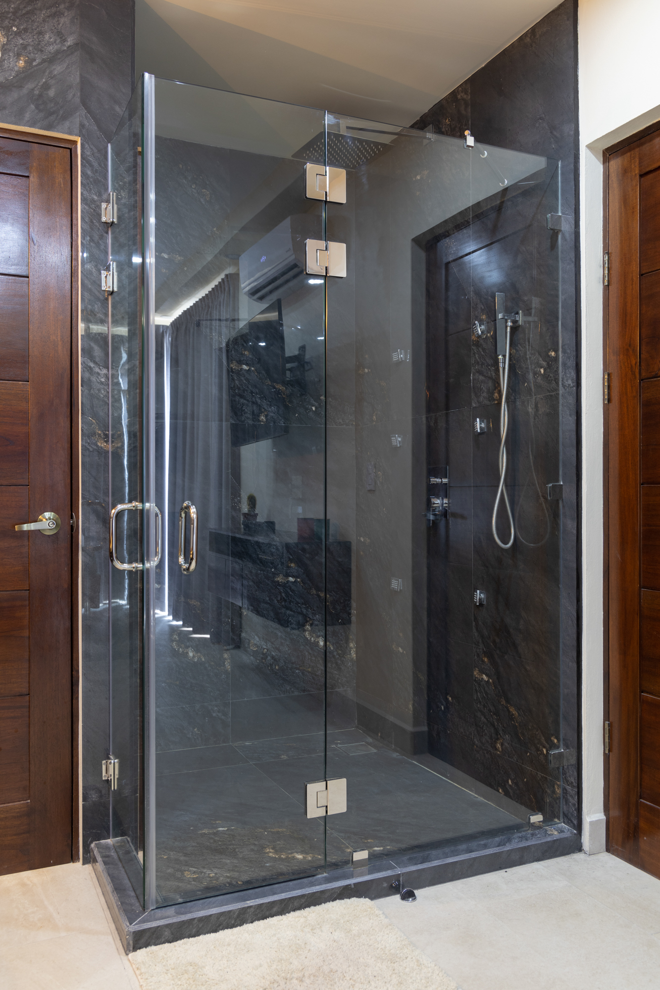 4 bed Single Family Homes For Sale in Jaco, Puntarenas - thumb 29