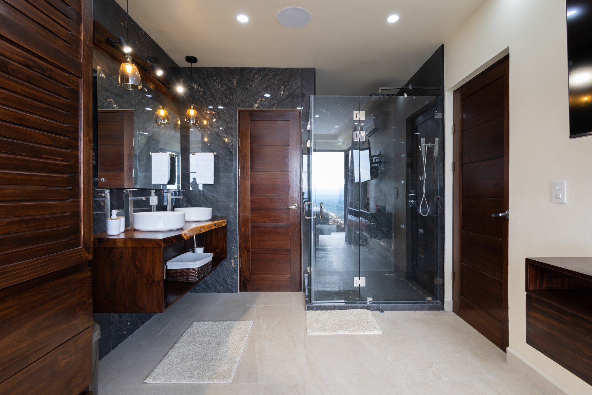 4 bed Single Family Homes For Sale in Jaco, Puntarenas - thumb 27