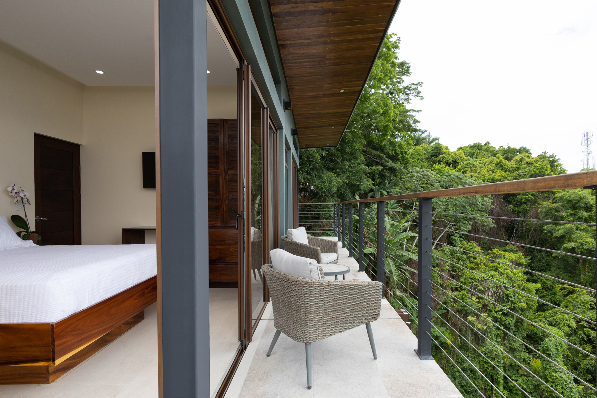 4 bed Single Family Homes For Sale in Jaco, Puntarenas - thumb 23