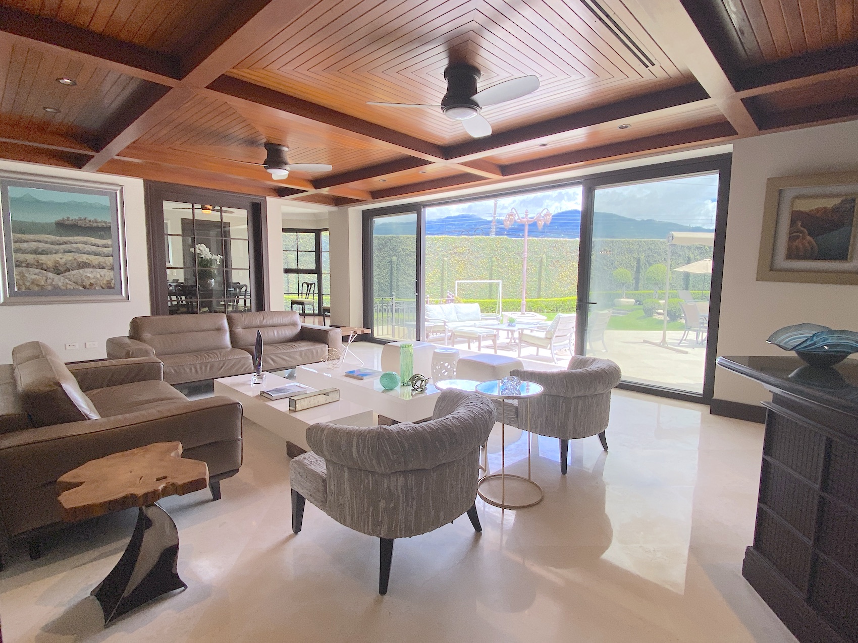 5 bed Single Family Homes For Sale in Santa Ana, San Jose - thumb 7