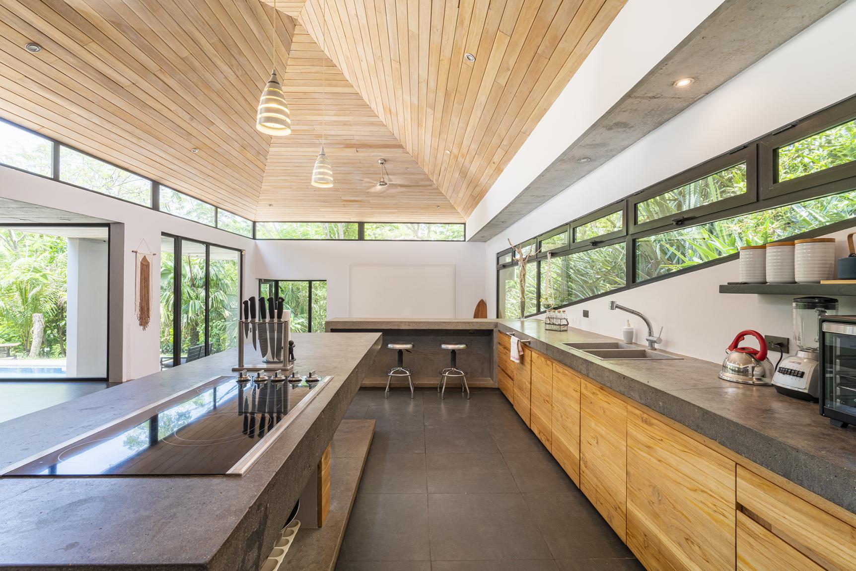 2 bed Single Family Homes For Sale in Tamarindo, Guanacaste - thumb 3