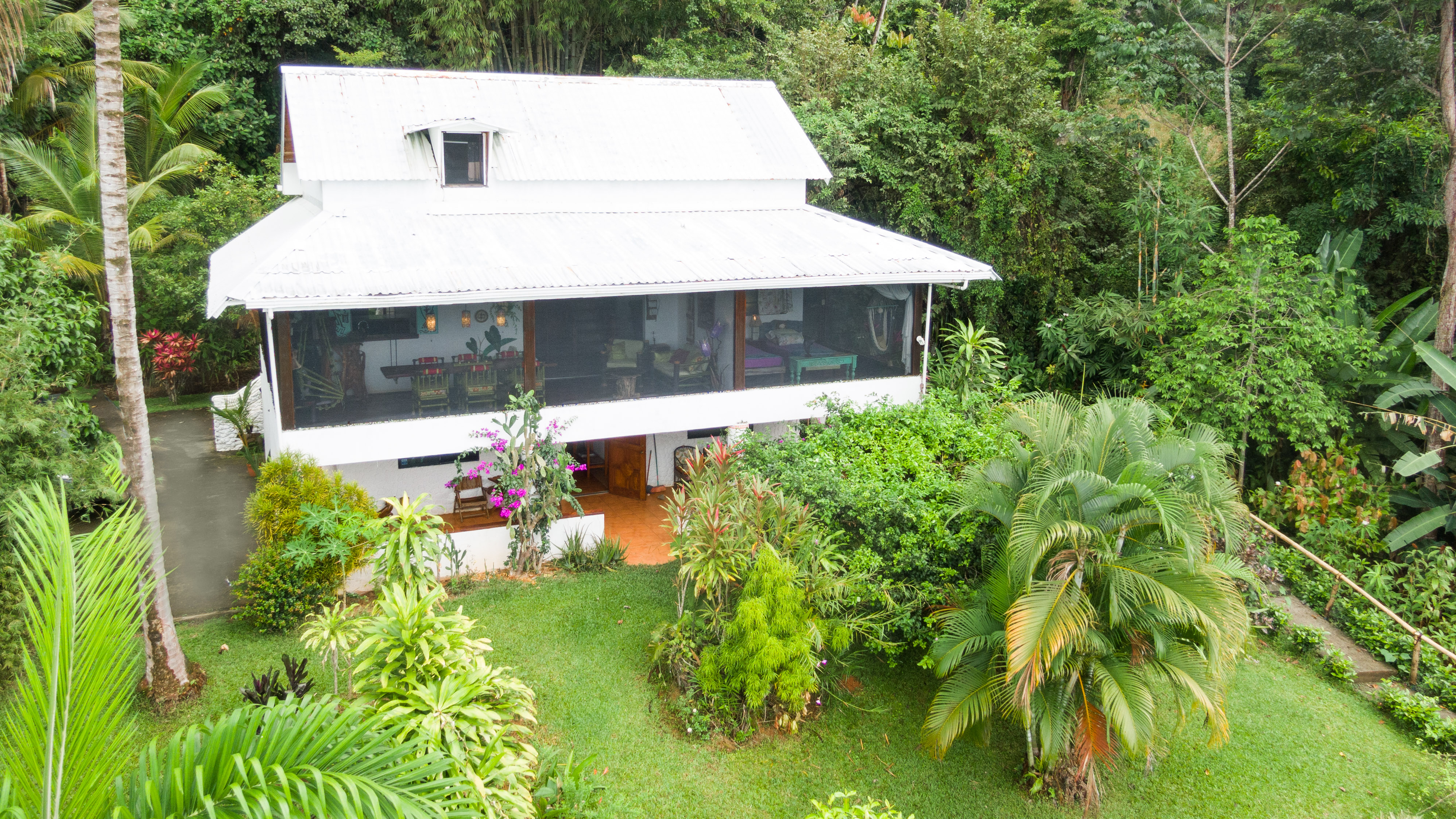 5 bed Hotel / Leisure For Sale in Savegre, Puntarenas - thumb 2
