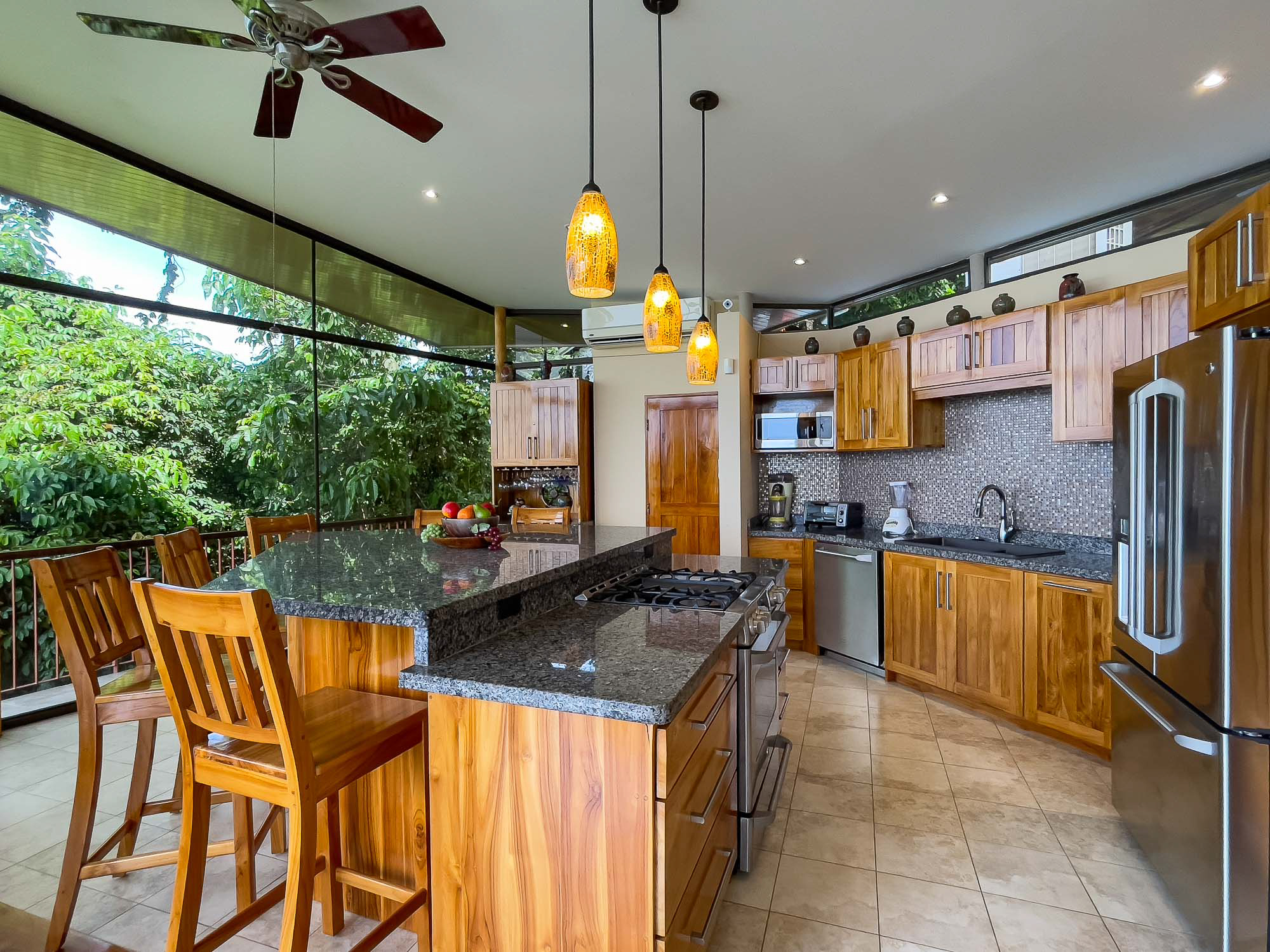 3 bed Single Family Homes For Sale in Manuel Antonio, Puntarenas - thumb 21