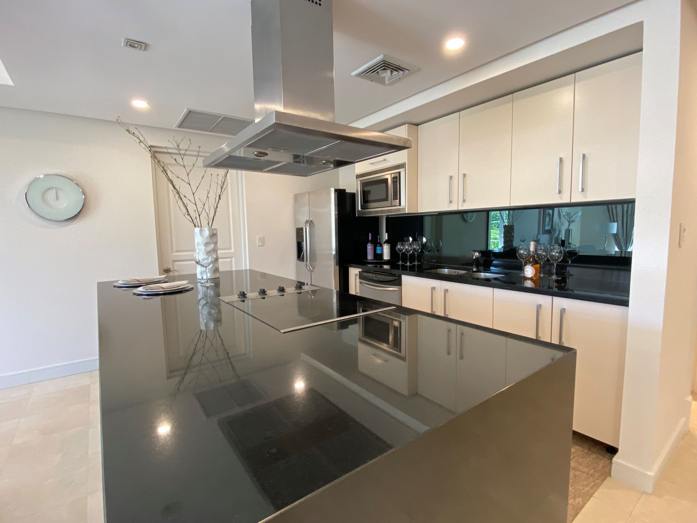 3 bed Condo For Sale in Escazu, San Jose - thumb 5