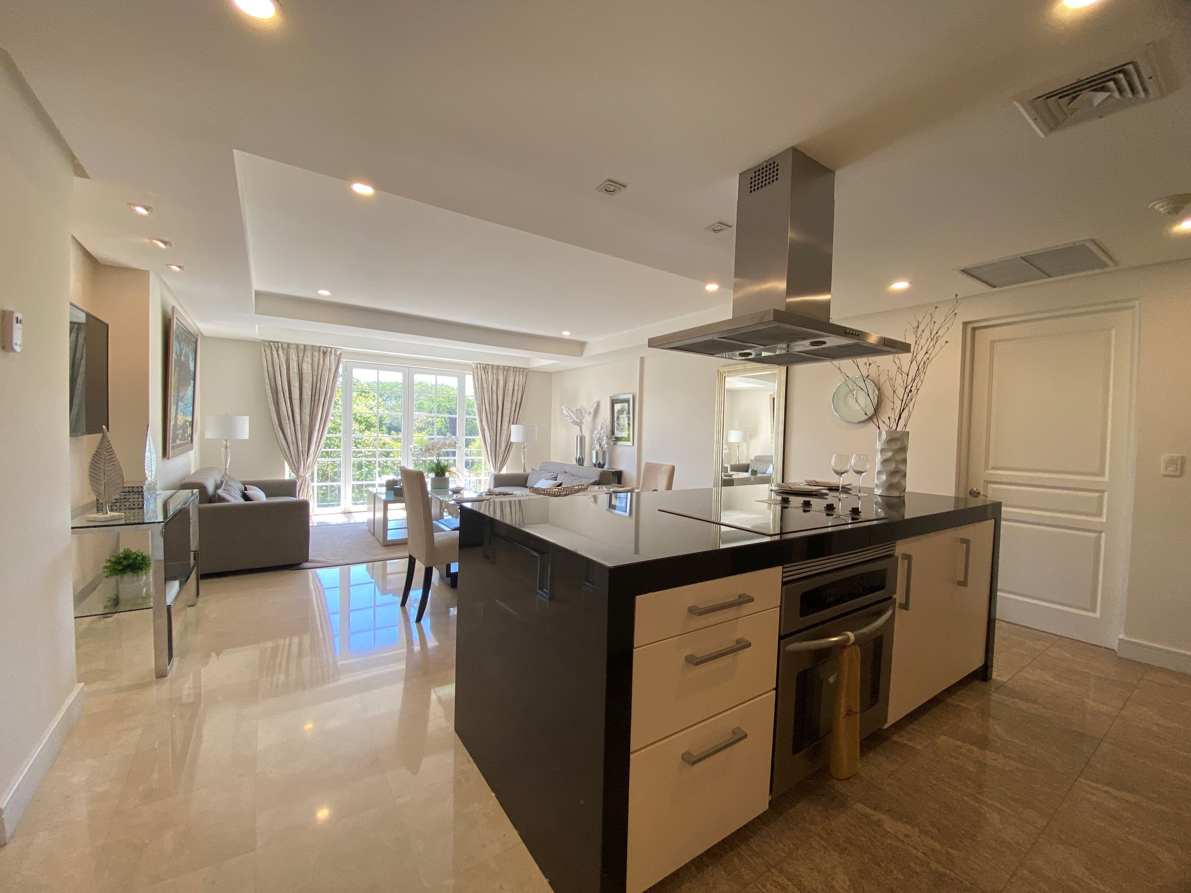 3 bed Condo For Sale in Escazu, San Jose - thumb 3