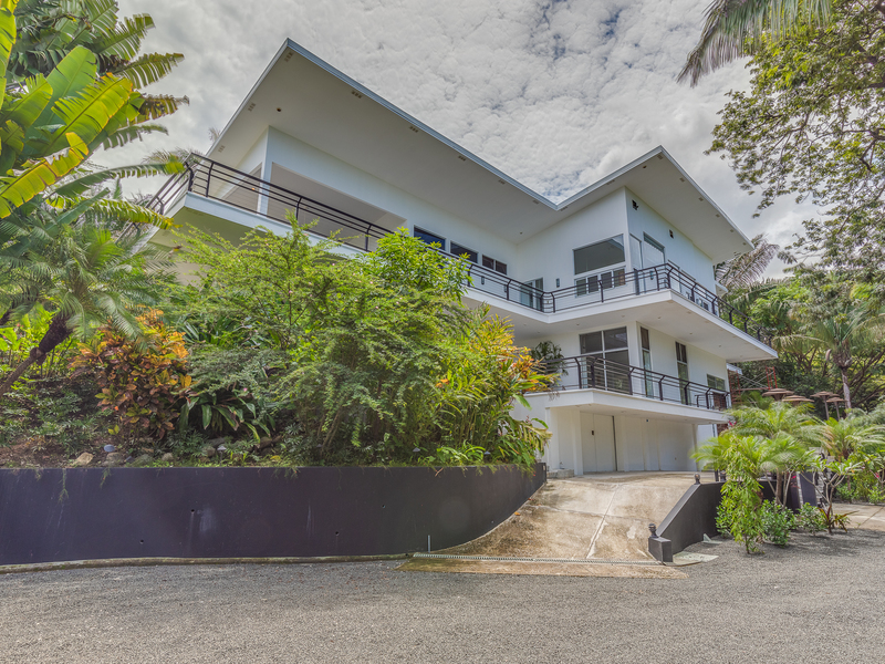 5 Bed Single Family Homes For Sale in Playa Guiones Costa Rica
