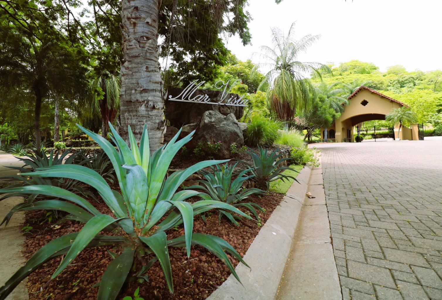 4 bed Single Family Homes For Sale in Hermosa, Guanacaste - thumb 10