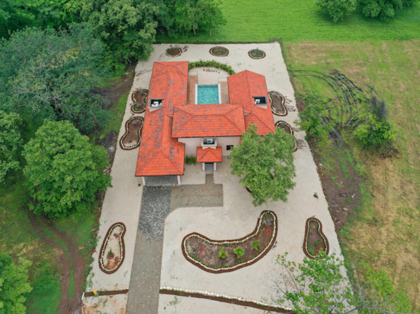 4 bed Single Family Homes For Sale in Tamarindo, Guanacaste - thumb 14