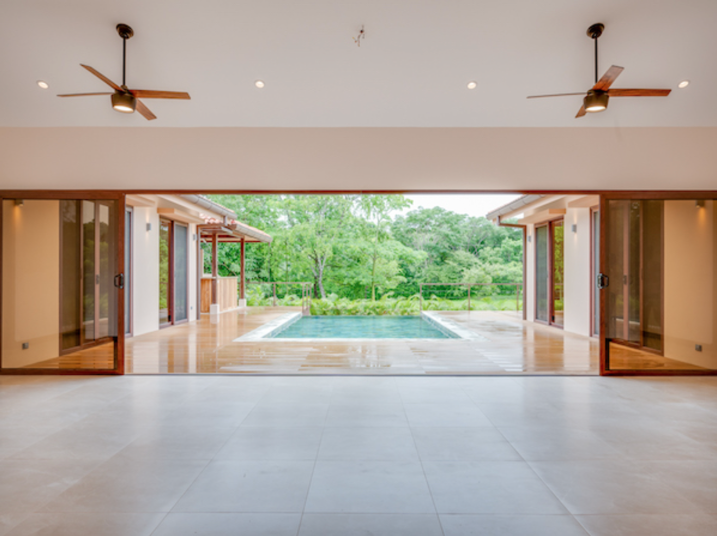 4 bed Single Family Homes For Sale in Tamarindo, Guanacaste - thumb 4