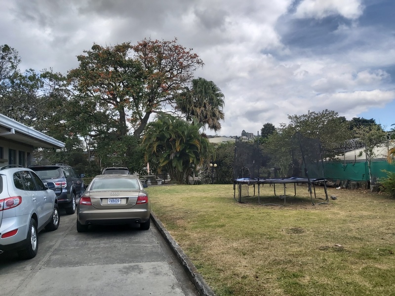 6 bed Single Family Homes For Sale in Curridabat, San Jose - 1