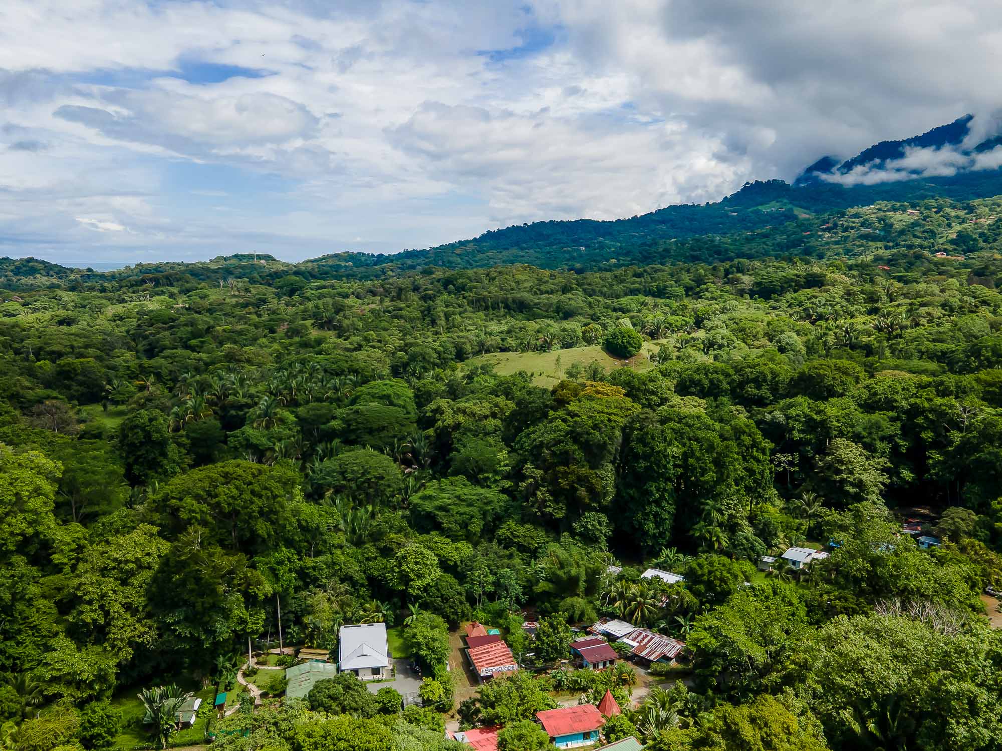 4 bed Single Family Homes For Sale in Ojochal, Puntarenas - thumb 23