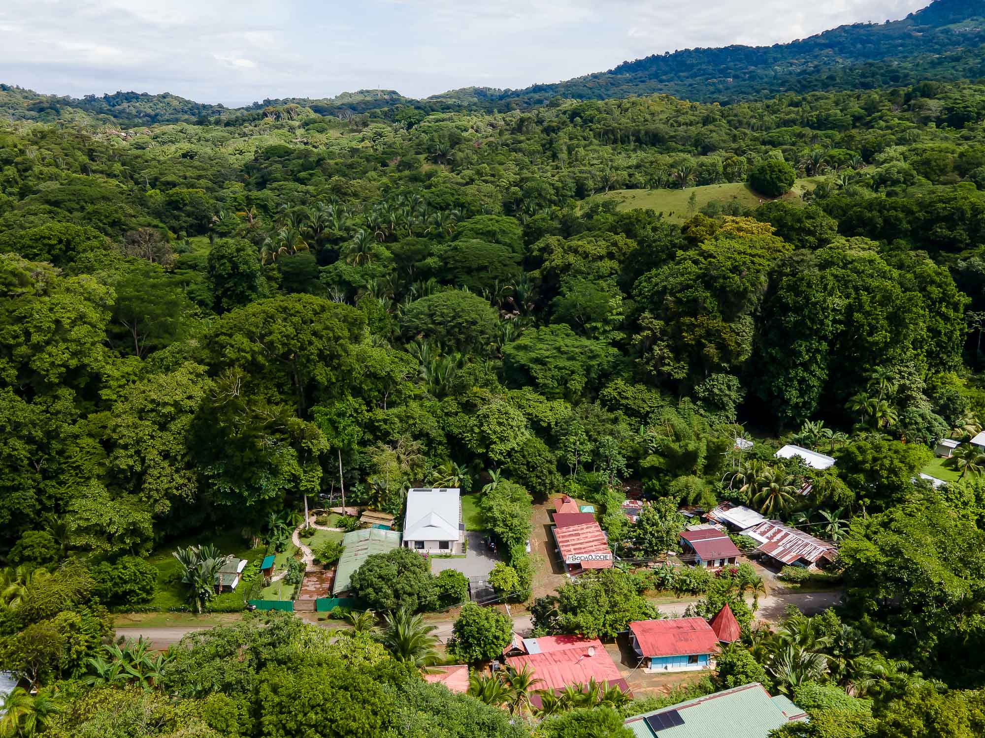 4 bed Single Family Homes For Sale in Ojochal, Puntarenas - thumb 21