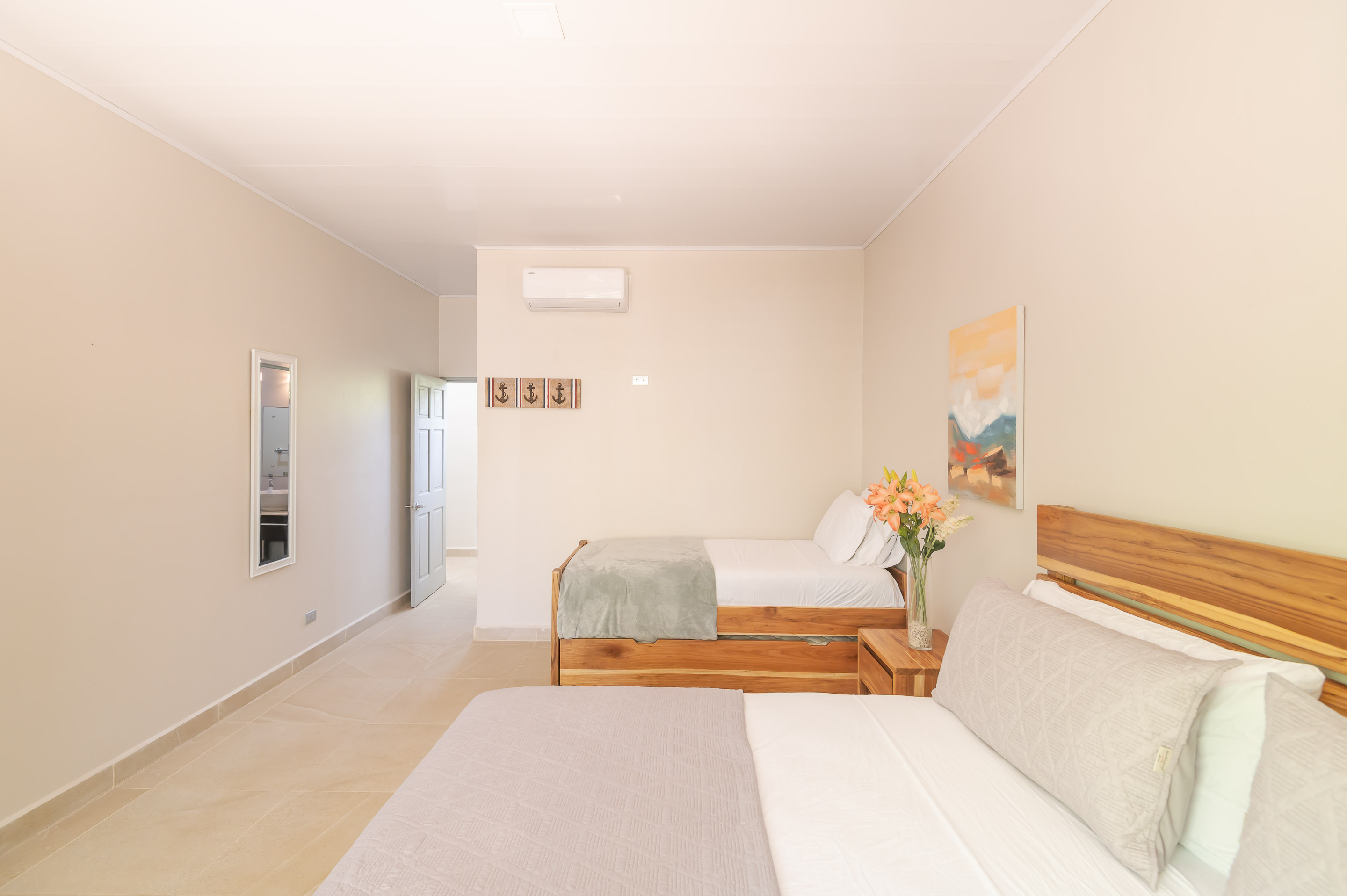 7 bed Single Family Homes For Sale in Santa Teresa, Puntarenas - thumb 6