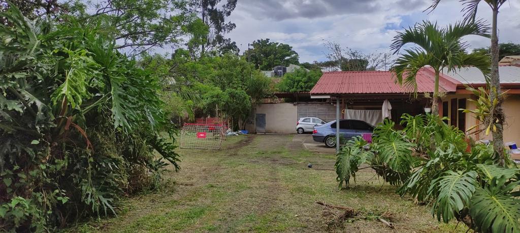 3 bed Single Family Homes For Sale in Curridabat, San Jose - thumb 1