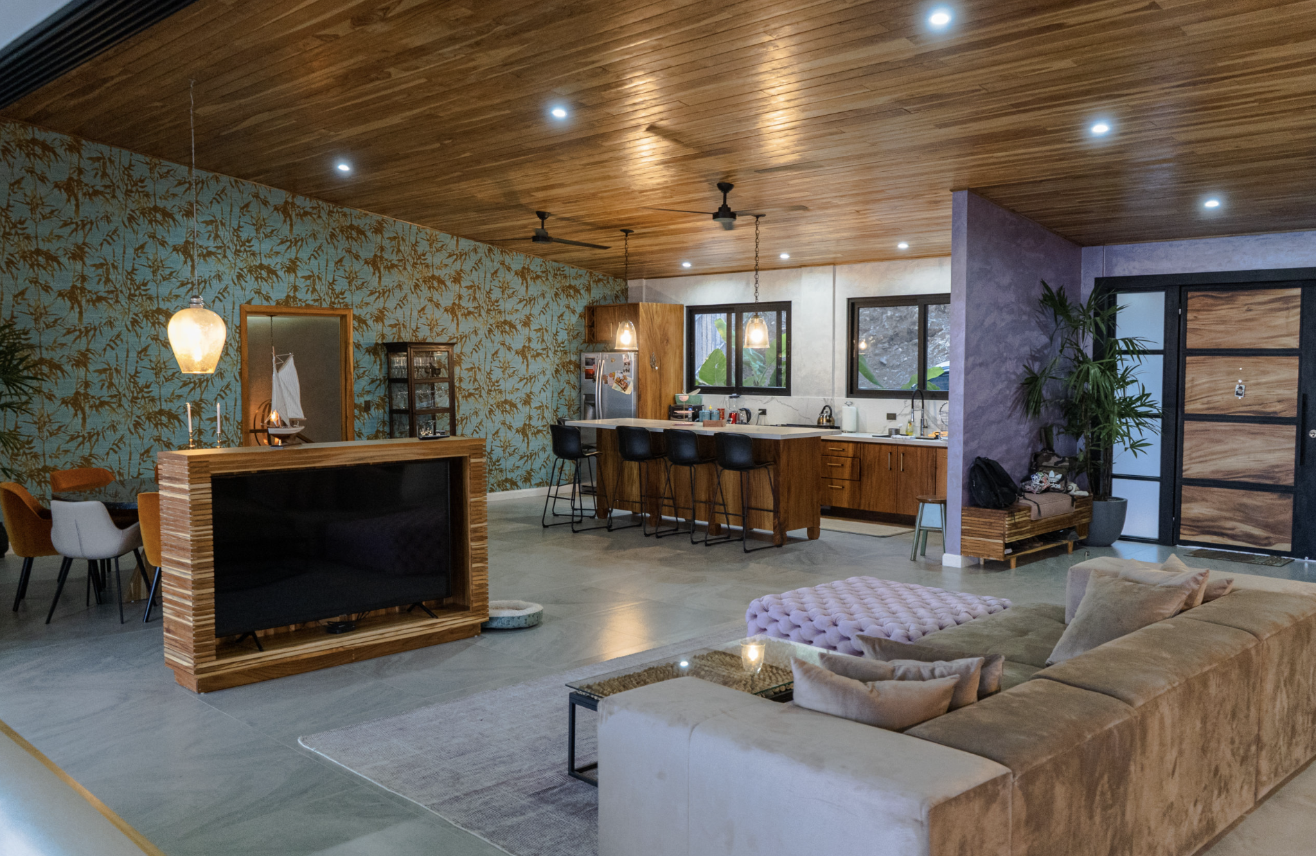 7 bed Single Family Homes For Sale in Santa Teresa, Puntarenas - thumb 5