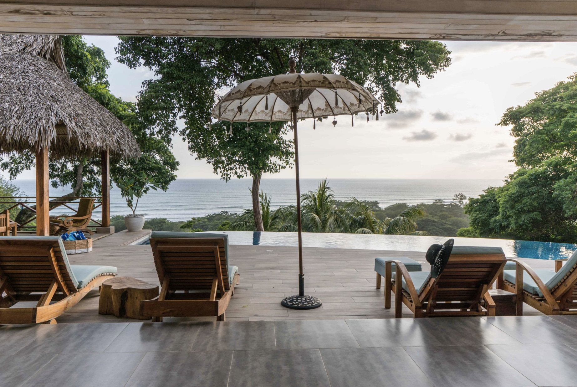 7 bed Single Family Homes For Sale in Santa Teresa, Puntarenas - thumb 15