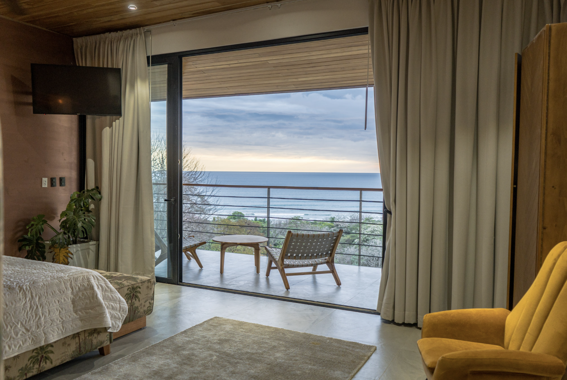 7 bed Single Family Homes For Sale in Santa Teresa, Puntarenas - thumb 7