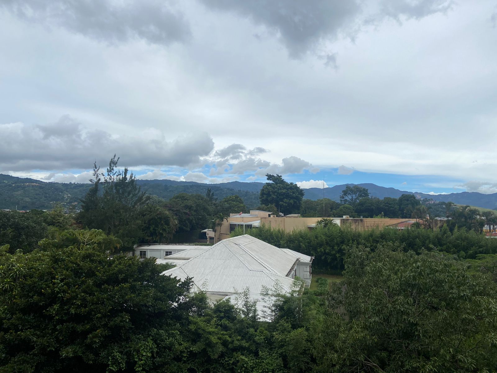 2 bed Condo For Sale in Curridabat, San Jose - thumb 9