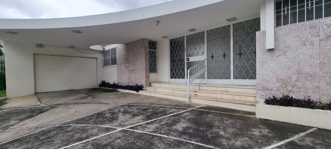 3 bed Single Family Homes For Sale in Los Yoses, San Jose - thumb 1