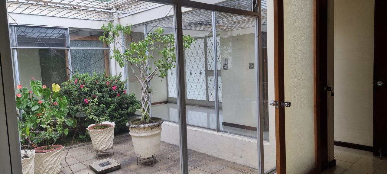 3 bed Single Family Homes For Sale in Los Yoses, San Jose - thumb 5