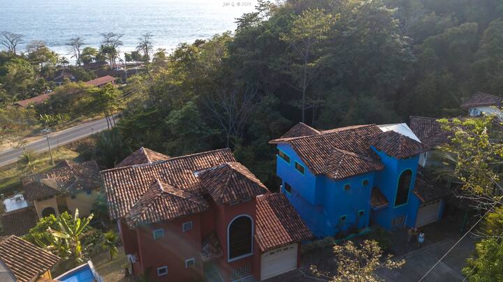 4 bed Hotel / Leisure For Sale in Playa Hermosa, Puntarenas - thumb 5