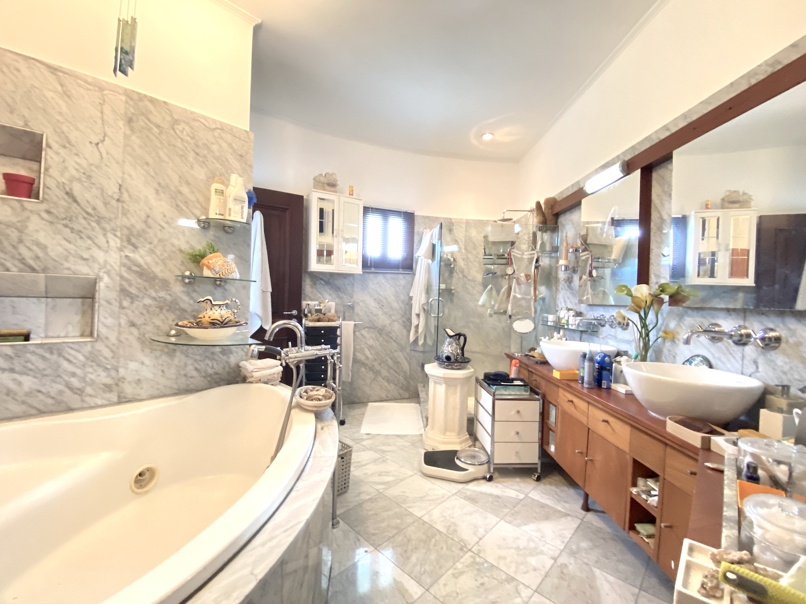 5 bed Single Family Homes For Sale in Santa Ana, San Jose - thumb 17