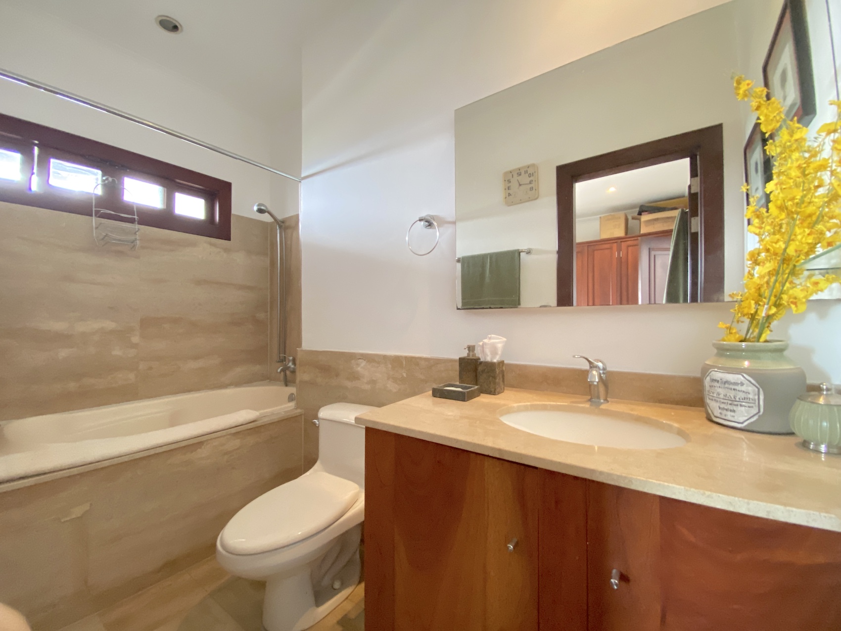 5 bed Single Family Homes For Sale in Santa Ana, San Jose - thumb 20