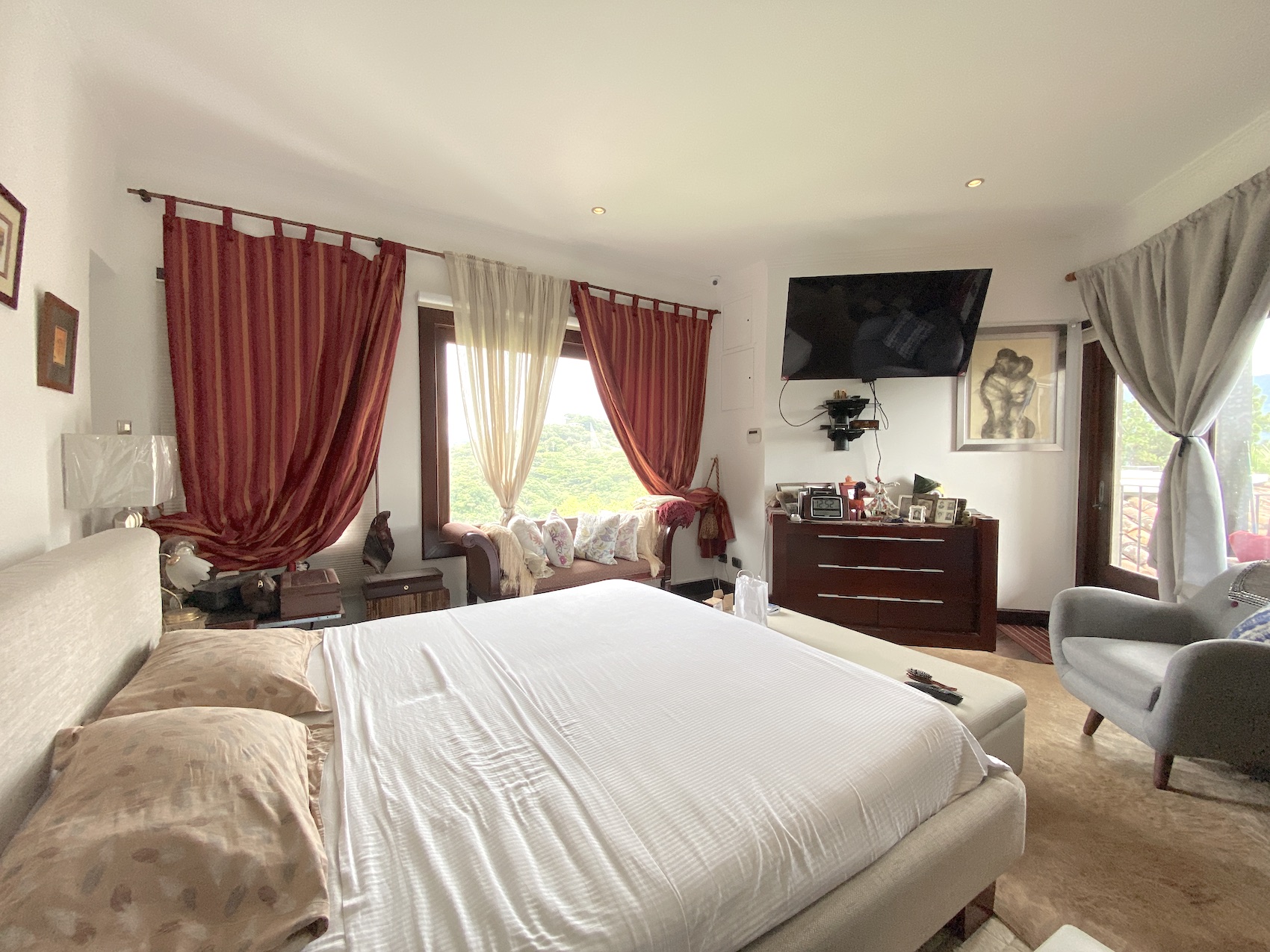 5 bed Single Family Homes For Sale in Santa Ana, San Jose - thumb 16