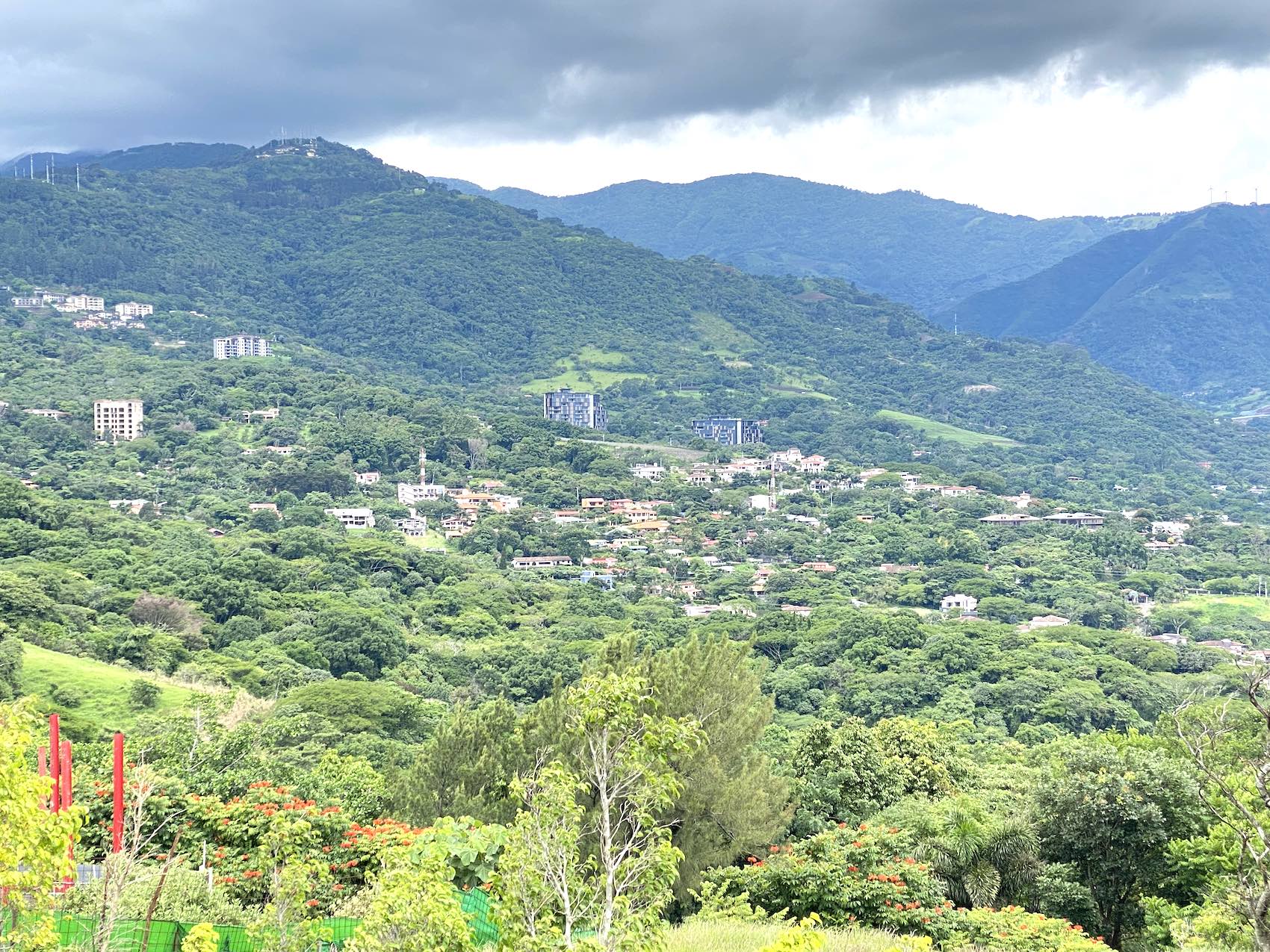 5 bed Single Family Homes For Sale in Santa Ana, San Jose - thumb 28