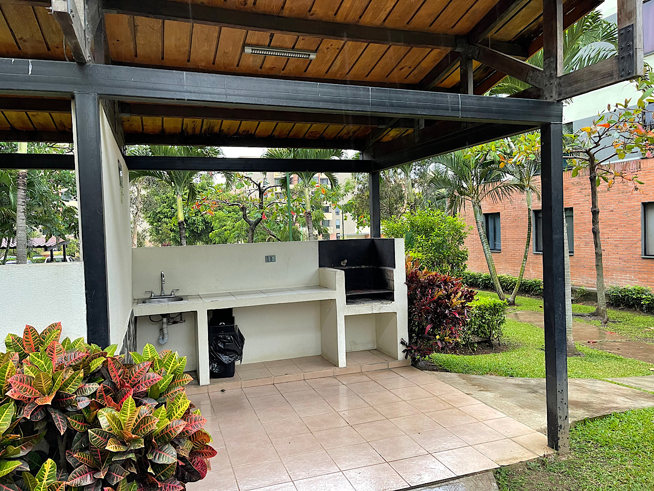 2 bed Apartment For Sale in La Guacima, Alajuela - thumb 11