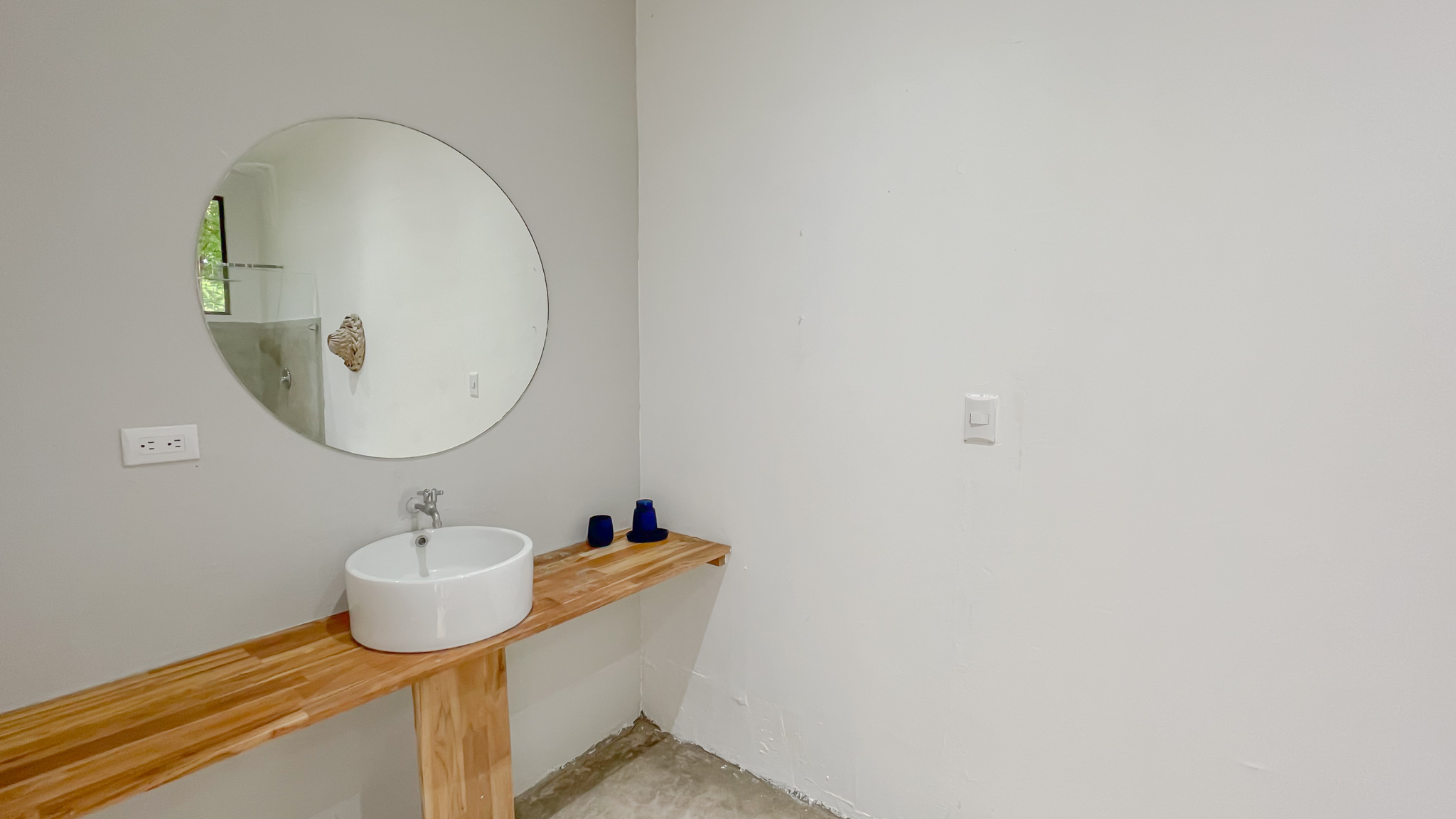 4 bed Single Family Homes For Sale in Santa Teresa, Puntarenas - thumb 5