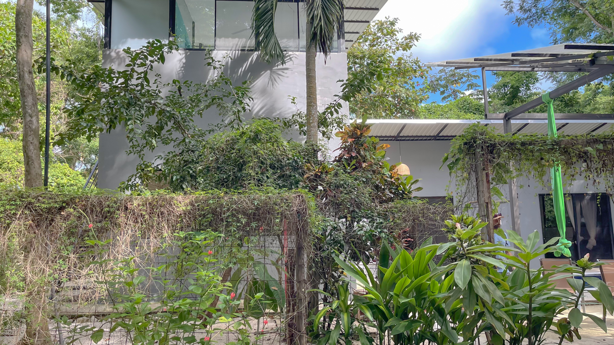 4 bed Single Family Homes For Sale in Santa Teresa, Puntarenas - thumb 22