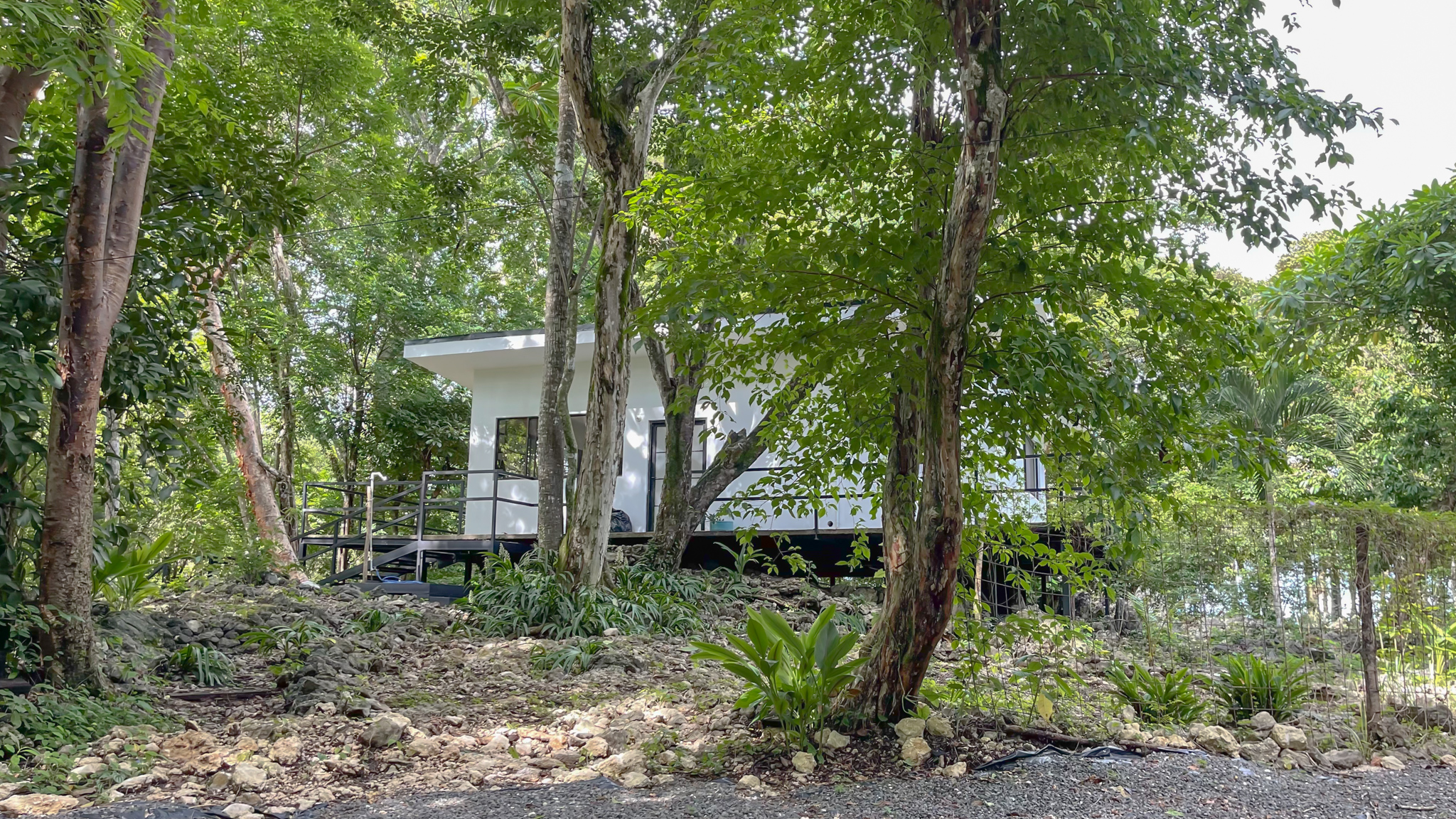 4 bed Single Family Homes For Sale in Santa Teresa, Puntarenas - thumb 24