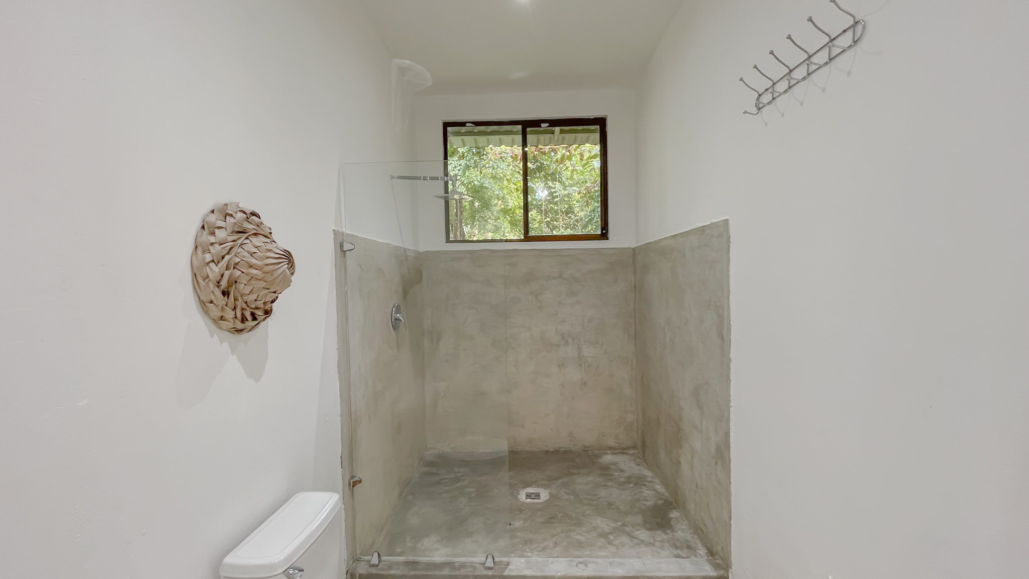 4 bed Single Family Homes For Sale in Santa Teresa, Puntarenas - thumb 6