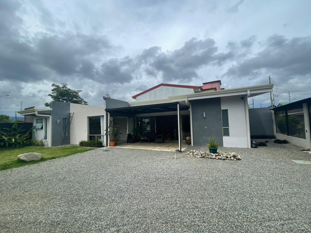 3 bed Single Family Homes For Sale in Perez Zeledon, Puntarenas - thumb 1