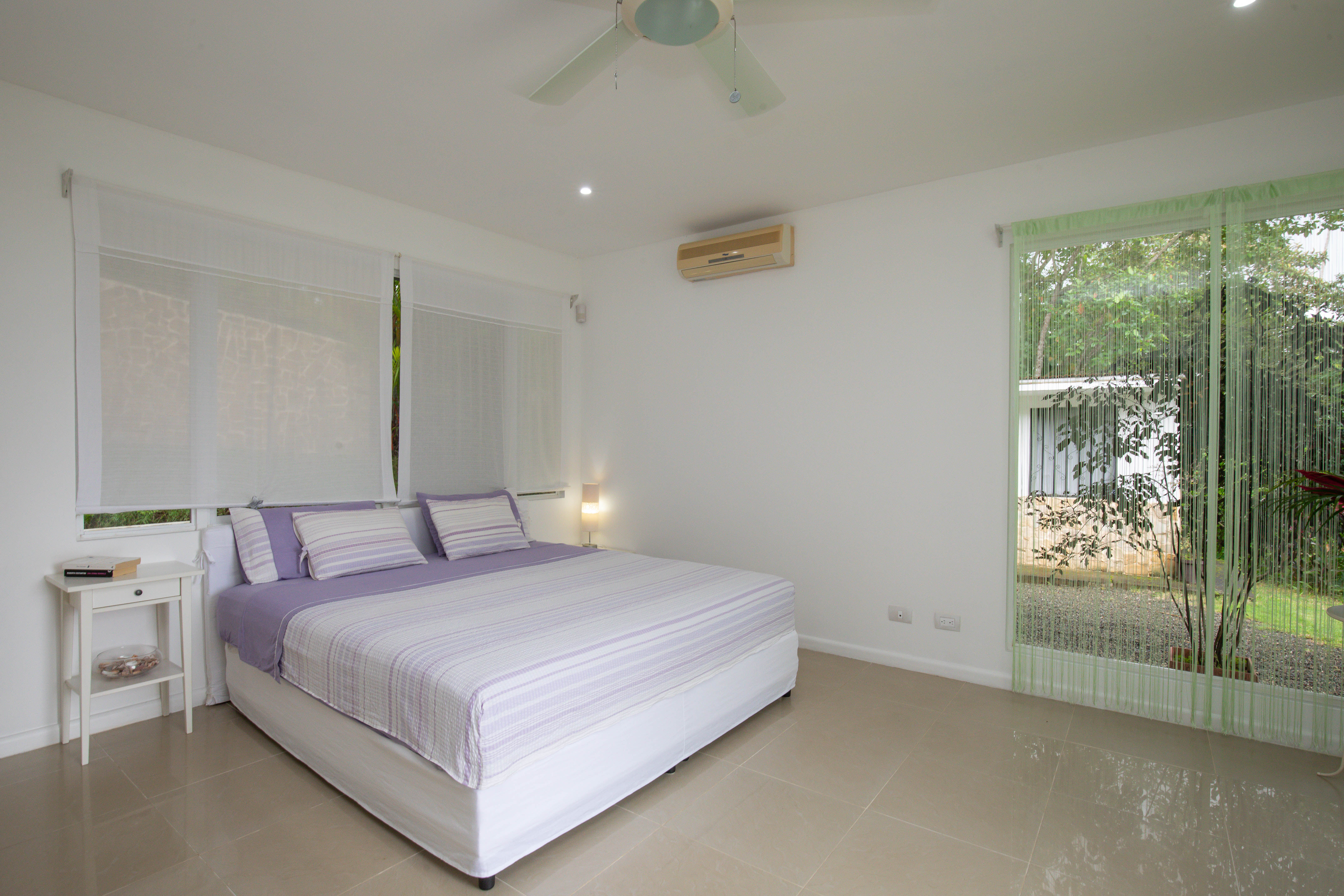 4 bed Single Family Homes For Sale in Quepos, Puntarenas - thumb 14