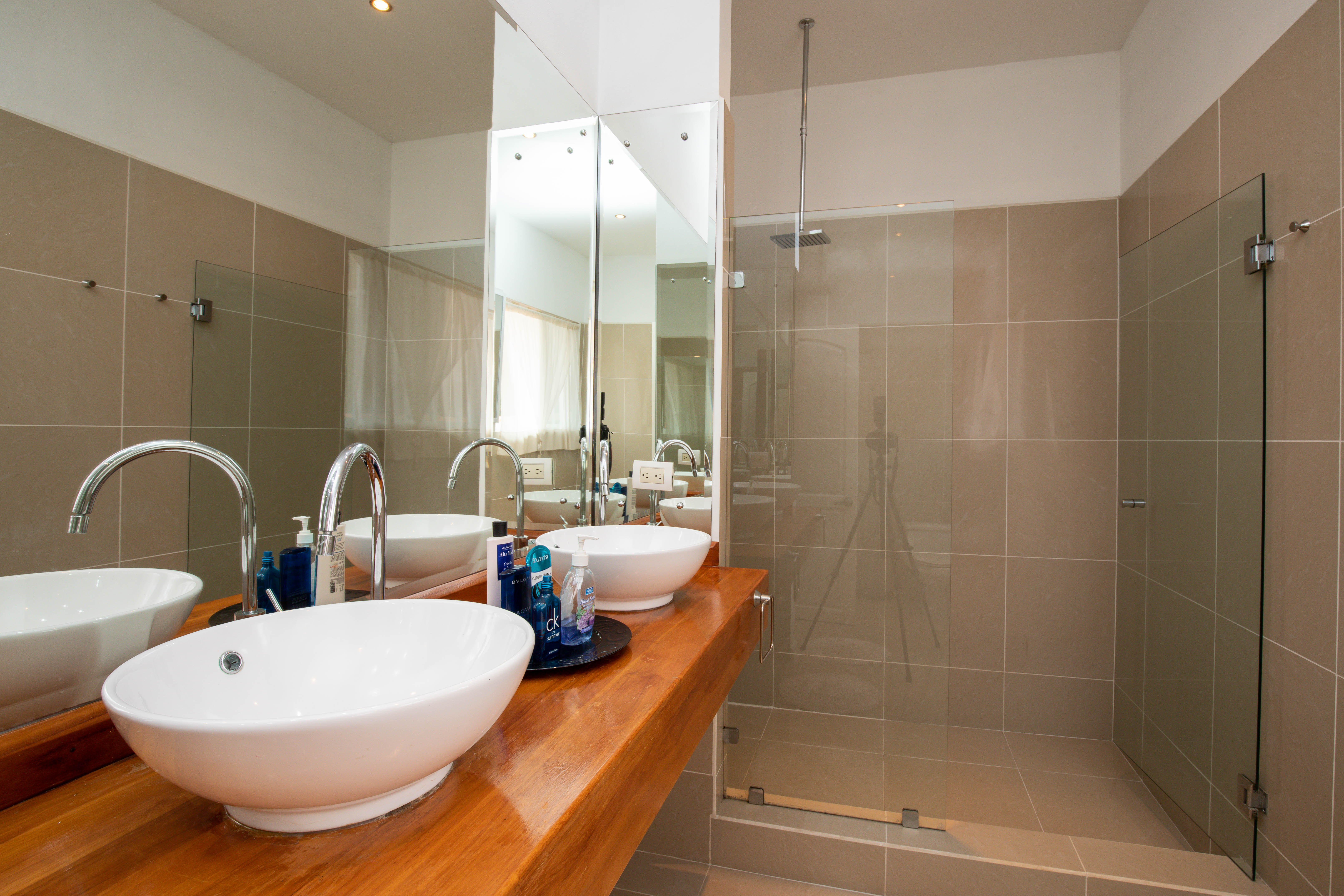 4 bed Single Family Homes For Sale in Quepos, Puntarenas - thumb 24