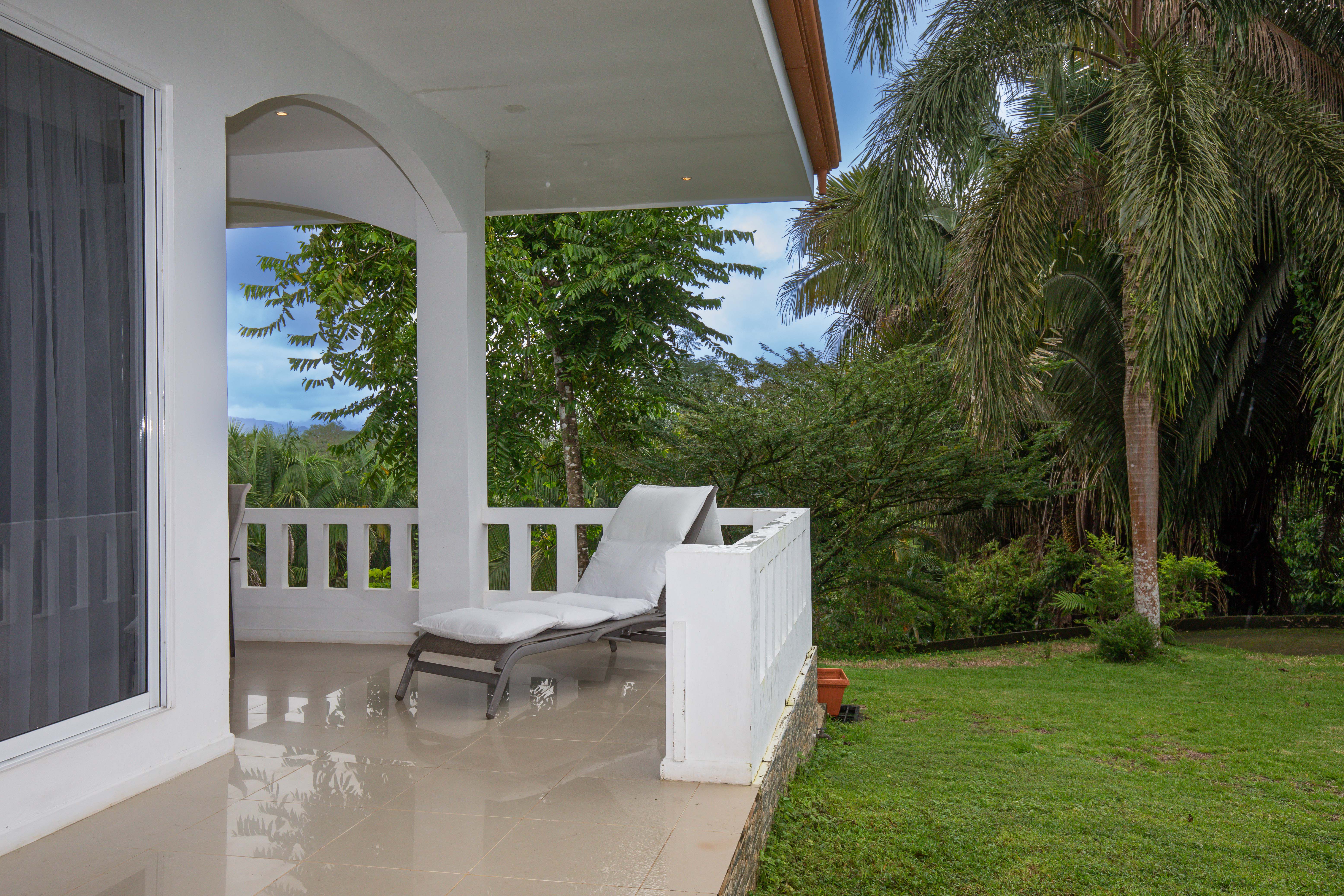 4 bed Single Family Homes For Sale in Quepos, Puntarenas - thumb 5