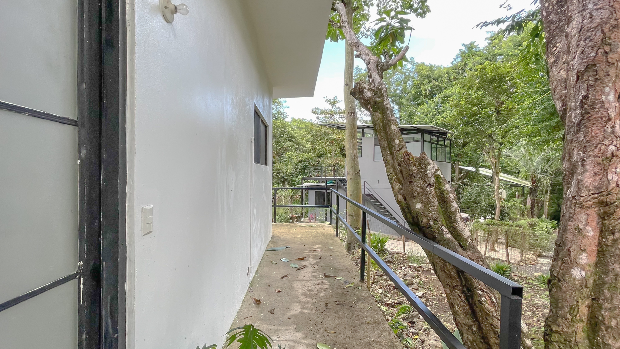 2 bed Single Family Homes For Sale in Santa Teresa, Puntarenas - thumb 3