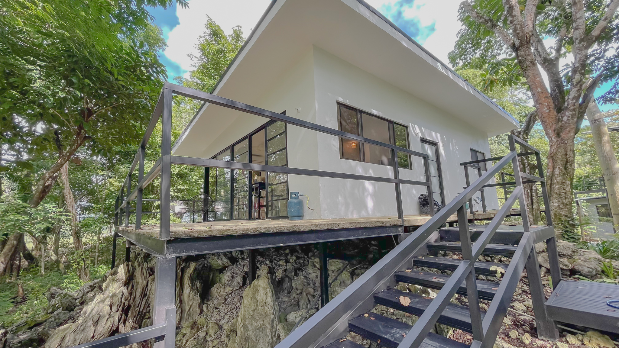 2 bed Single Family Homes For Sale in Santa Teresa, Puntarenas - thumb 11