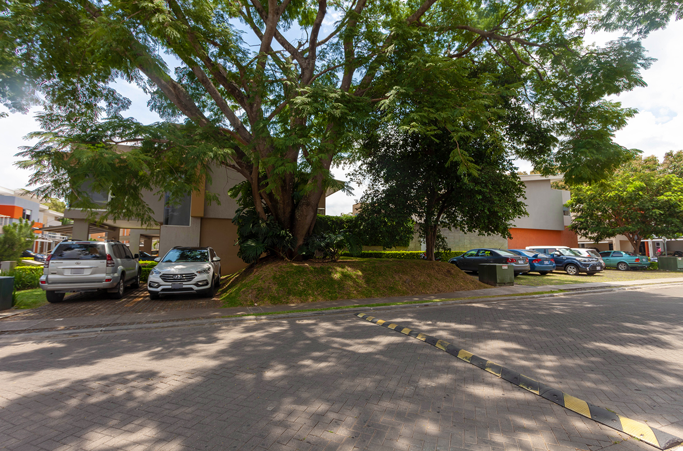 3 bed Condo For Sale in Santa Ana, San Jose - thumb 24