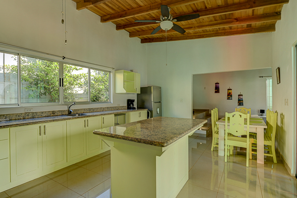 5 bed Single Family Homes For Sale in Avellanas, Guanacaste - thumb 6