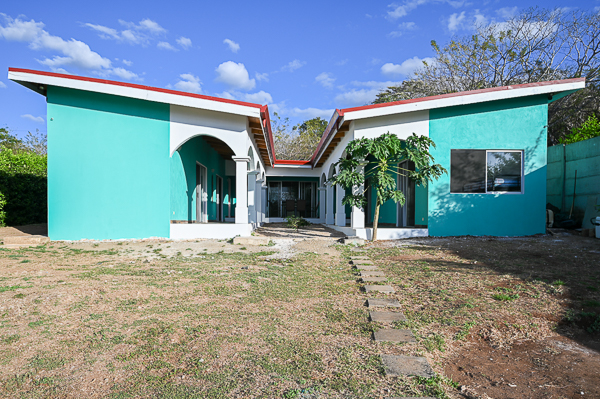 5 bed Single Family Homes For Sale in Avellanas, Guanacaste - thumb 21
