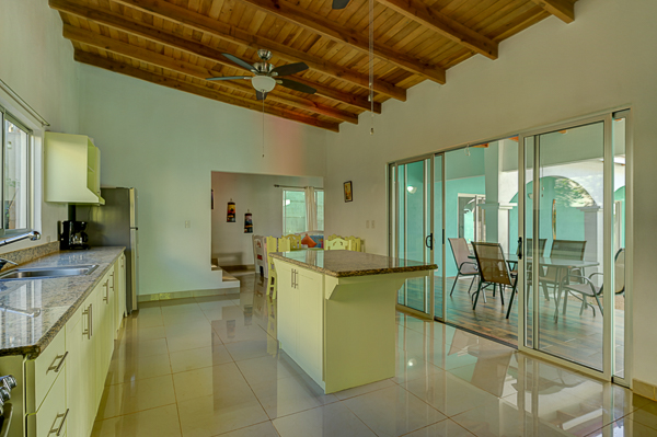 5 bed Single Family Homes For Sale in Avellanas, Guanacaste - thumb 7