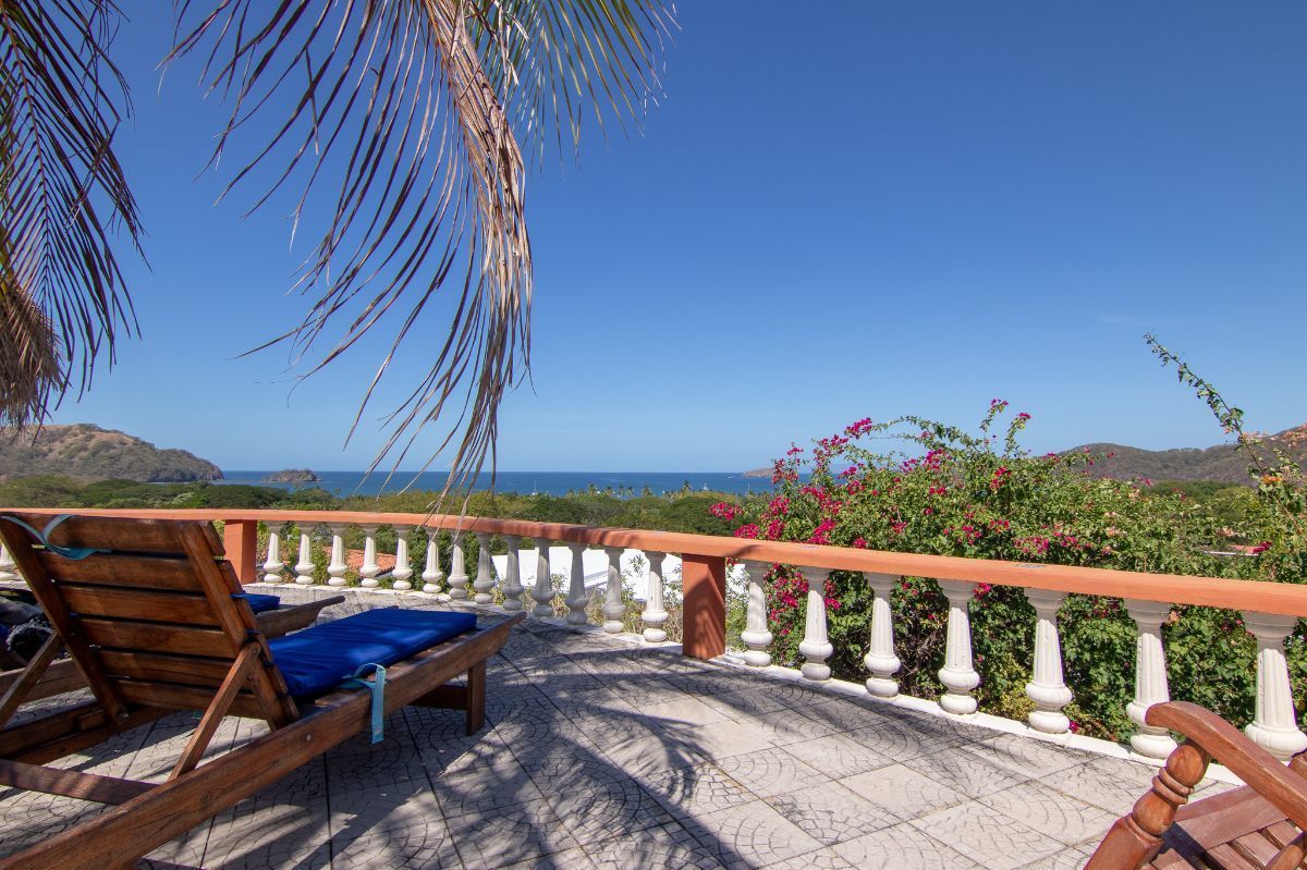 2 bed Condo For Sale in Playas Del Coco, Guanacaste - thumb 4