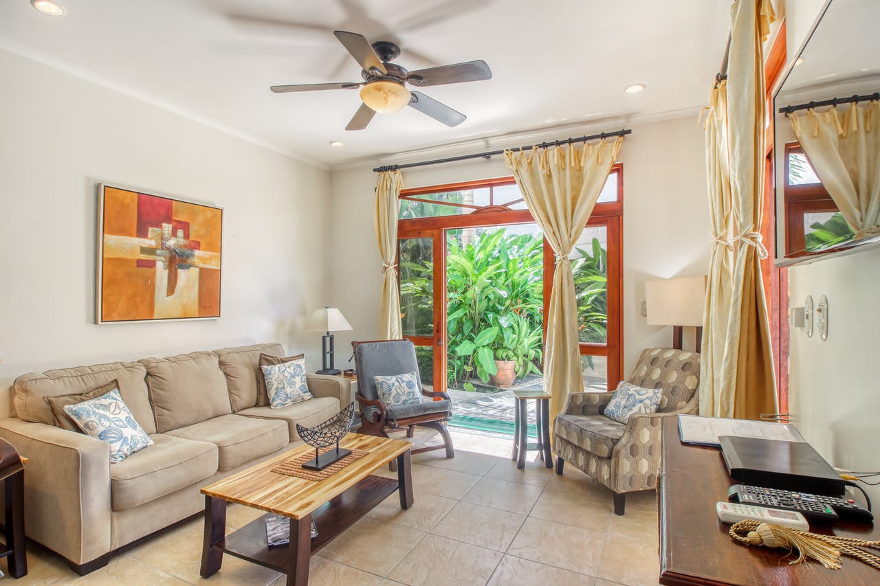 2 bed Condo For Sale in Jaco, Puntarenas - thumb 4
