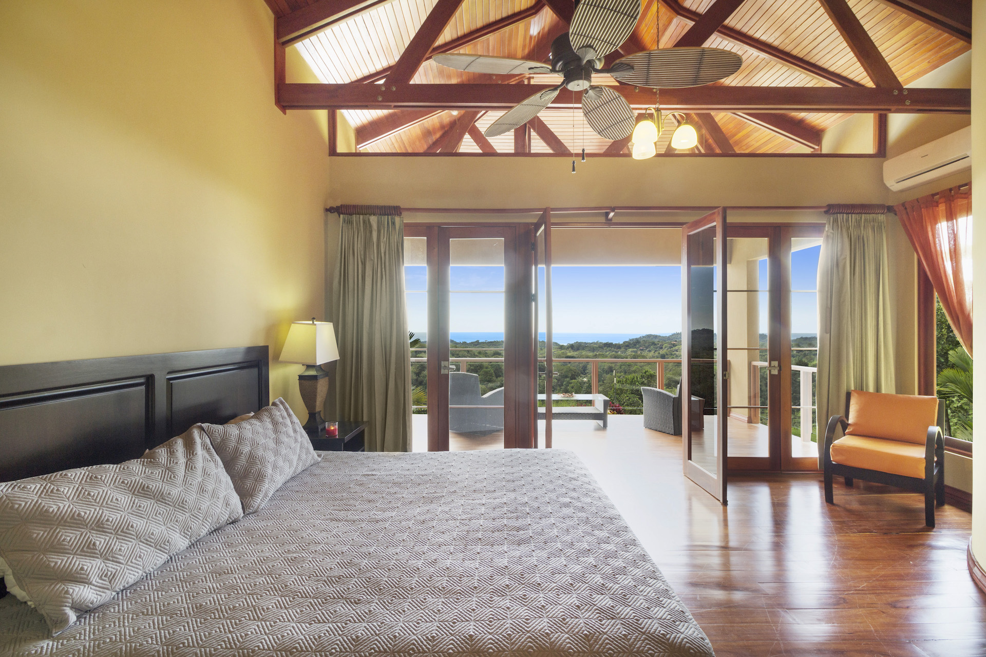 6 bed Single Family Homes For Sale in Ojochal, Puntarenas - thumb 12