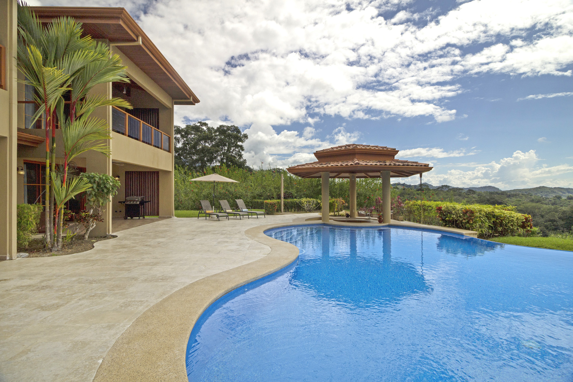 6 bed Single Family Homes For Sale in Ojochal, Puntarenas - thumb 18