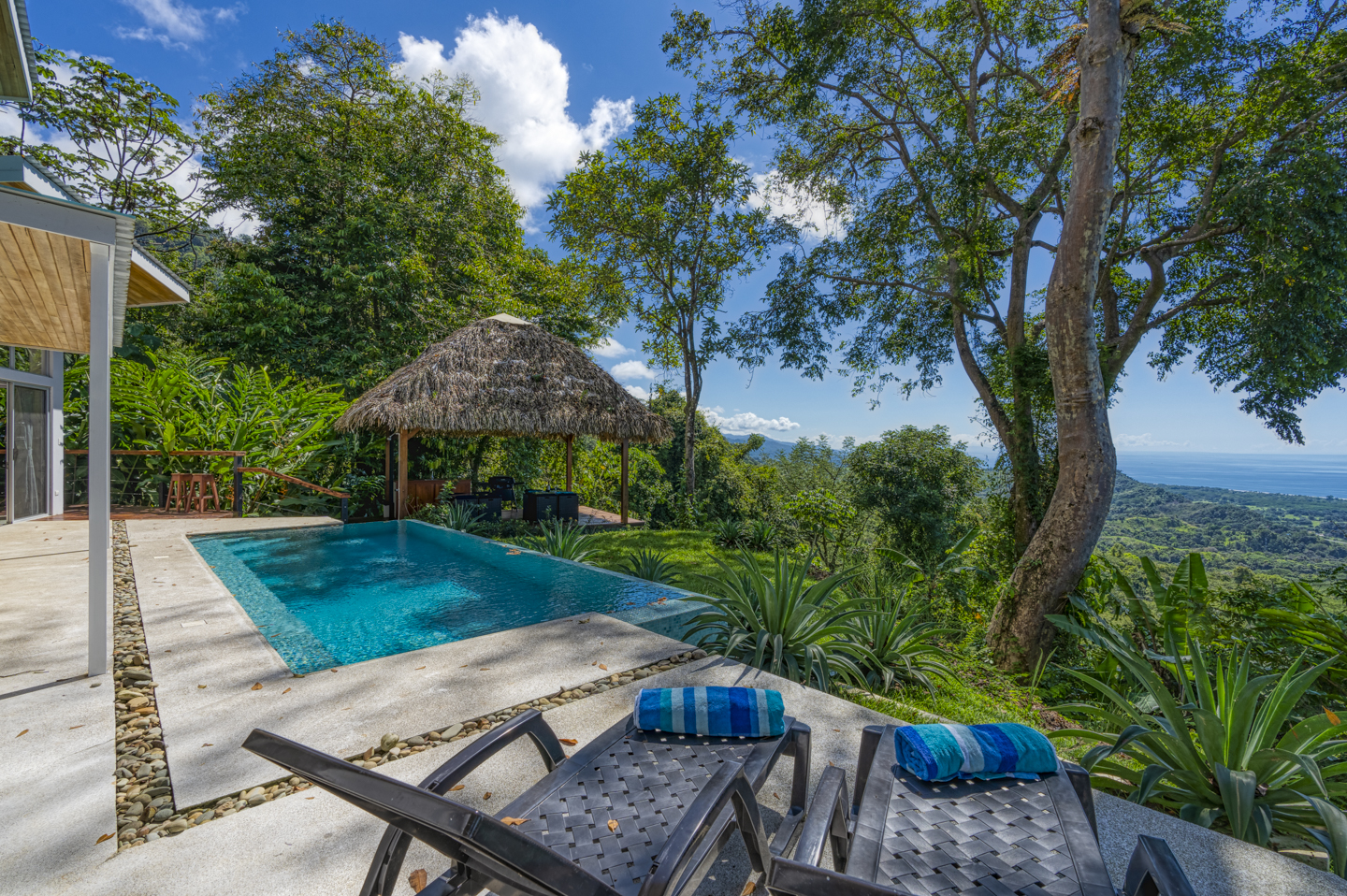 3 bed Single Family Homes For Sale in Dominical, Puntarenas - thumb 4