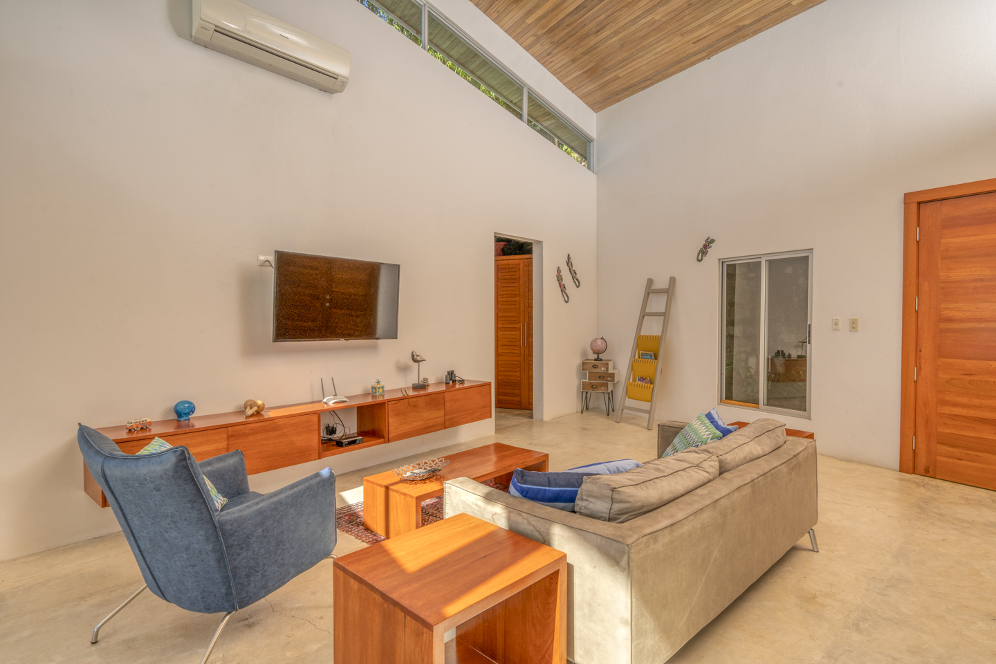 3 bed Single Family Homes For Sale in Dominical, Puntarenas - thumb 21